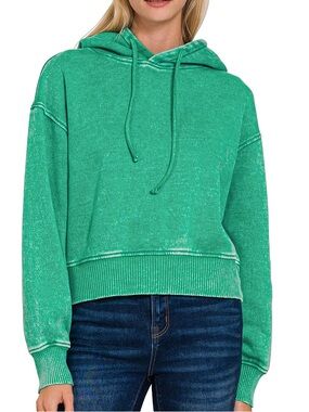 Acid Wash Fleece Cropped Hoodie in Kelly Green